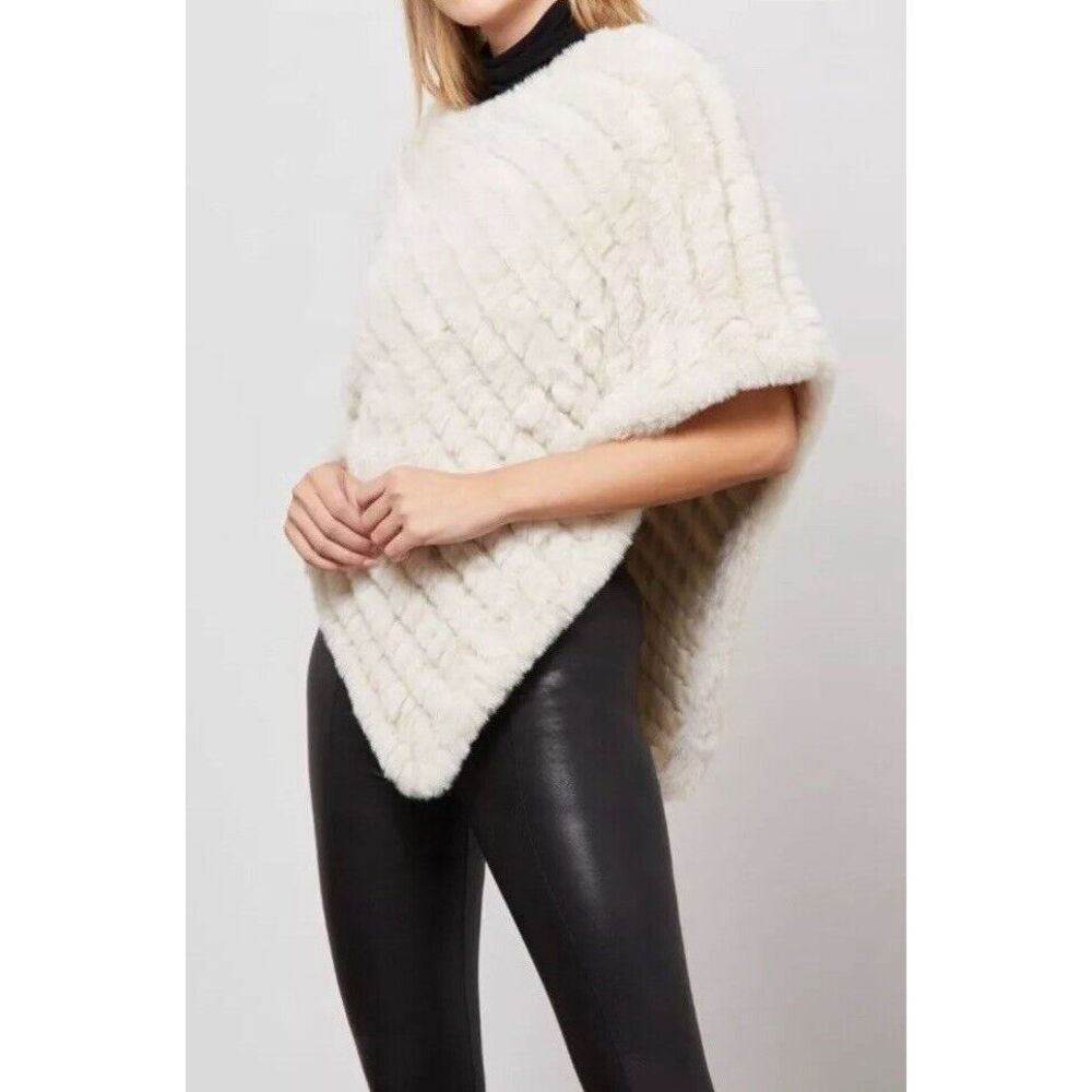 BCBGMAXAZARIA Poncho Style Faux Fur Jacket Cream Ivory Color‎ Women's Size XL - Picture 2 of 15